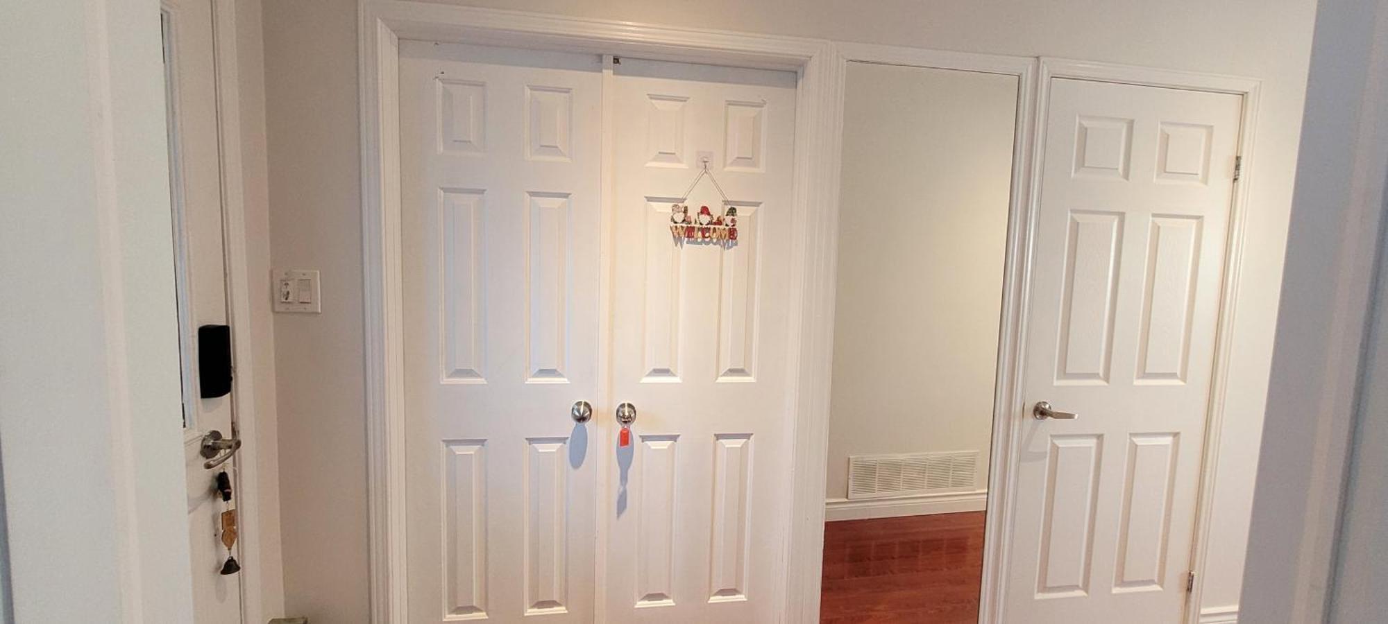 Mainfloor Spacious Room In Toronto Exterior photo